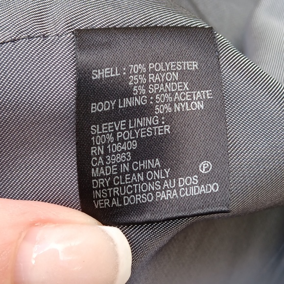 TAHARI BLAZER - Picture 3 of 4